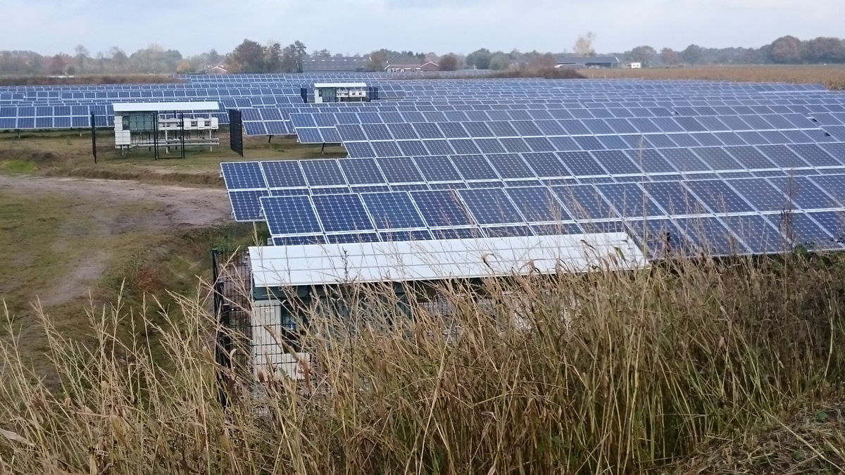 Solarpark-zonnepanelen-Hengelo