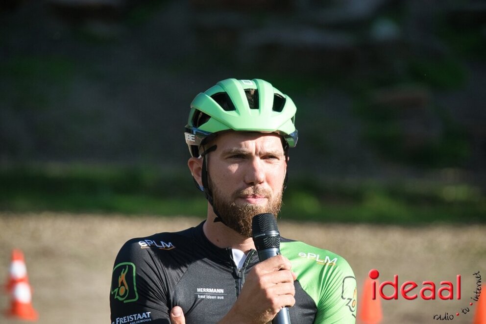 7-10-2026 Clinic veldrijden met Joris Nieuwenhuis (16)