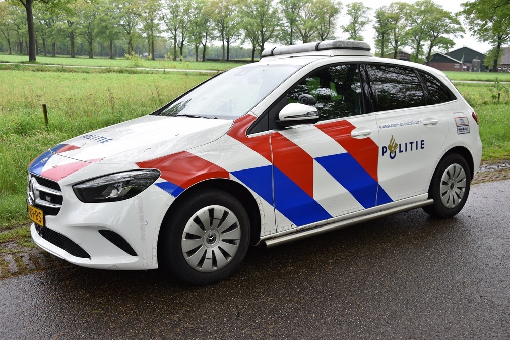 20240503-Ongeval-in-Zelhem007-politie-stockfoto