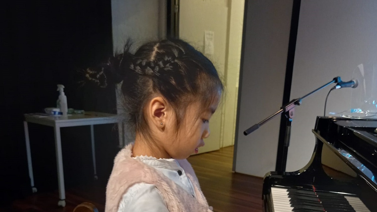 pianospelen-in-Muzeavond-foto-Muzehof