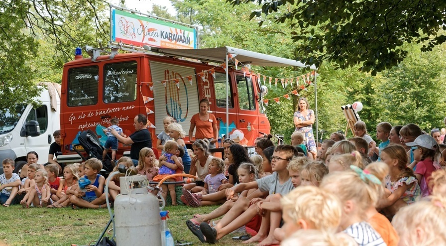 Kinderkaravaan-bij-Orpheus-foto-door-Bugesha-Photography