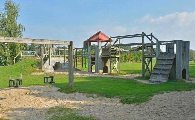 Speeltuin-de-Bloemhof-eefde-foto-PlayAdvisor