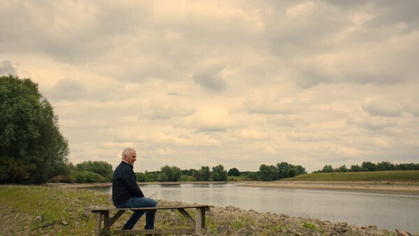 Huub-Stapel-Langs-de-IJssel