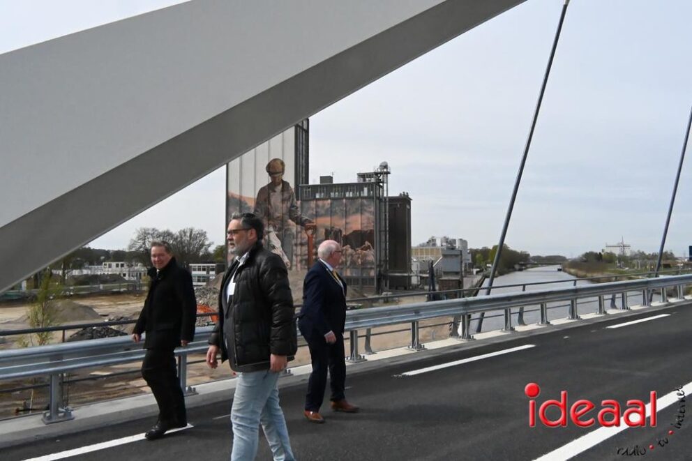 JB-OpeningBrug-2026-04-11-073