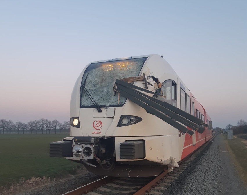 20220305-prorail-ongeluk-trein-en-tuinhuisje-beltrum