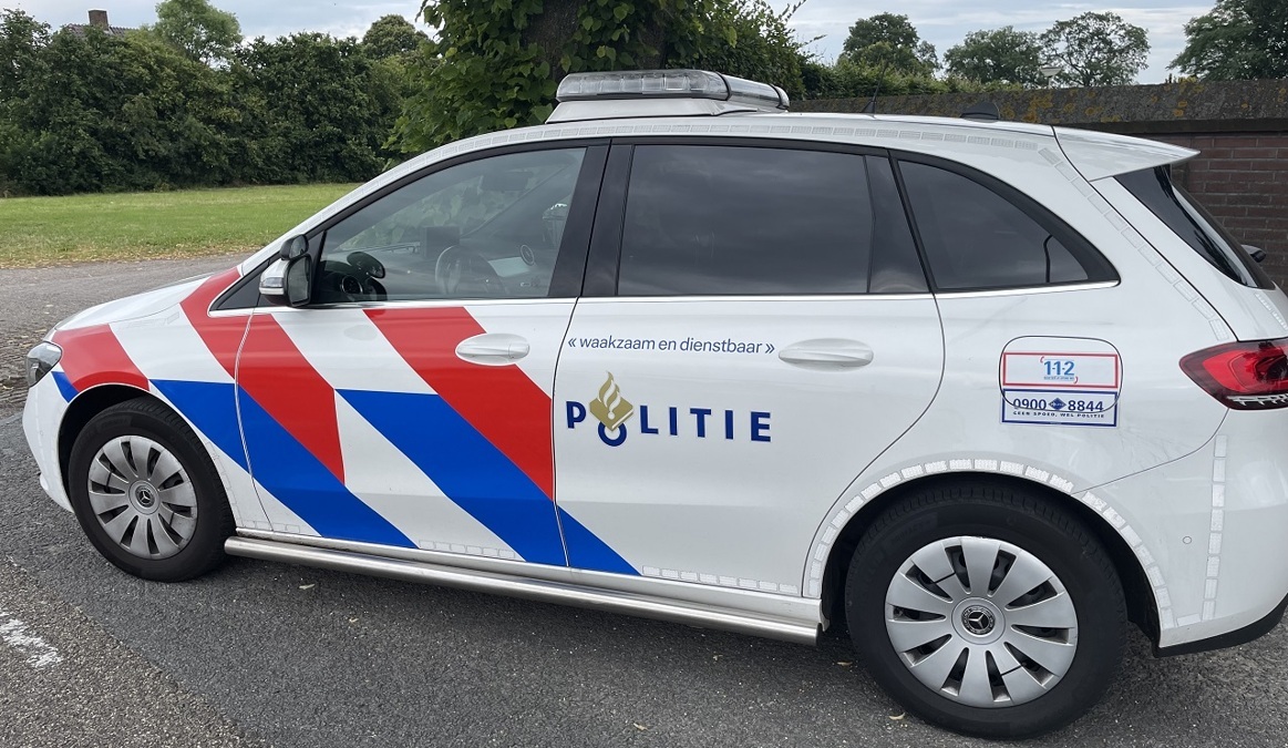 rtv-ideaal-stock-foto-politie-auto-1