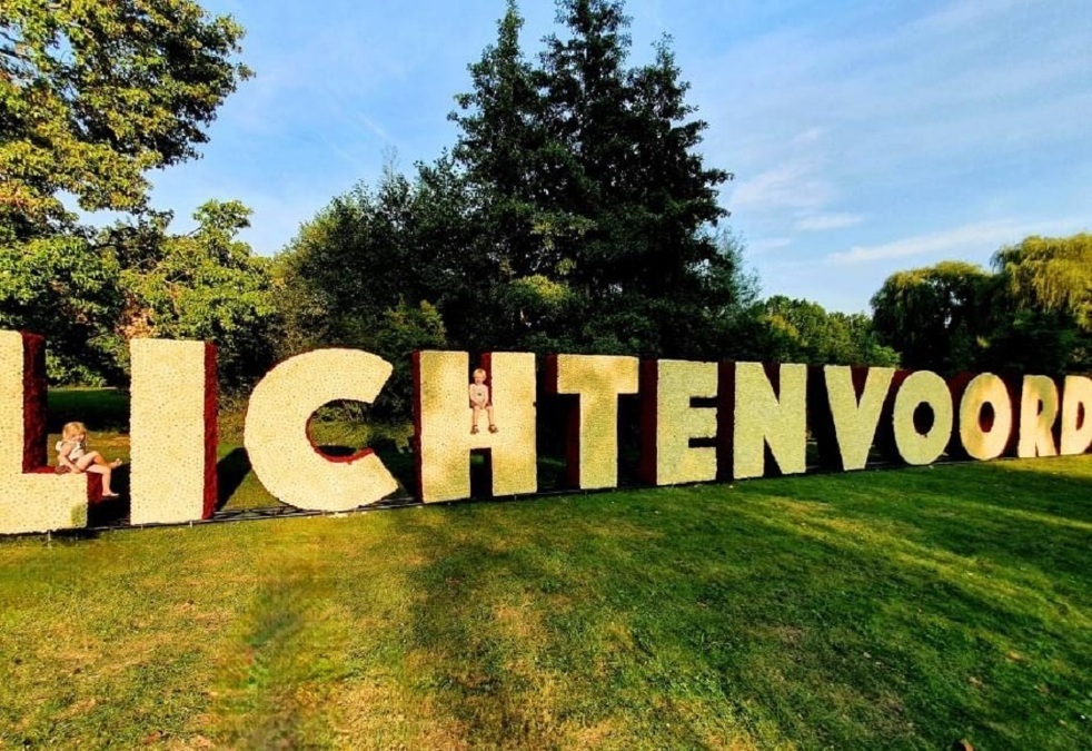 240424-Comite-Orange-plaatst-1e-van-13-letters-Lichtenvoorde