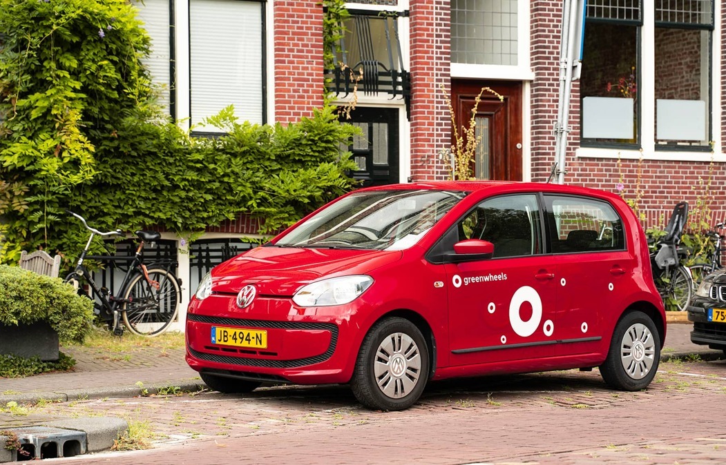 greenwheels_deelauto_geparkeerd