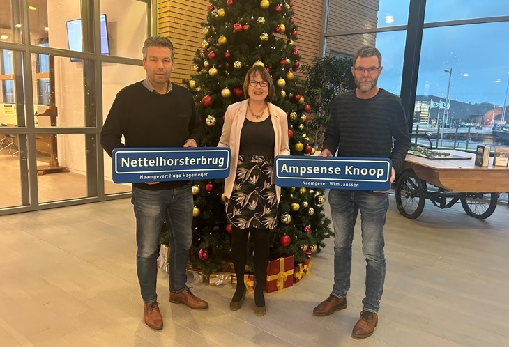 naamgevers-burgen-in-Lochem-met-wehouder-ria-leliveld