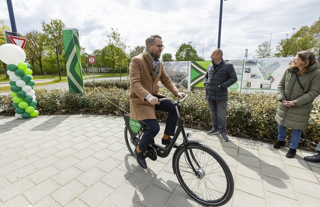 Achterhoek-lanceert-1e-hub-in-Nederland-met-OV-deelvervoer-en-vervoer-op-maat-Porskamp