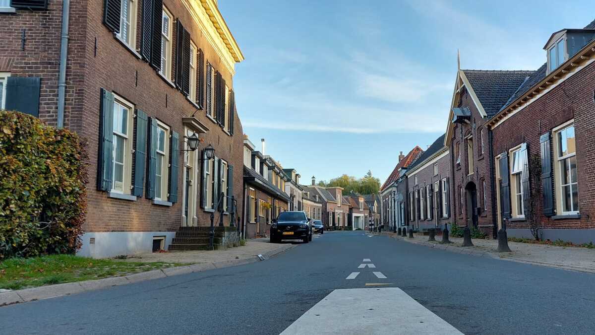 Dorpsstraat-Laag-Keppel.jpg