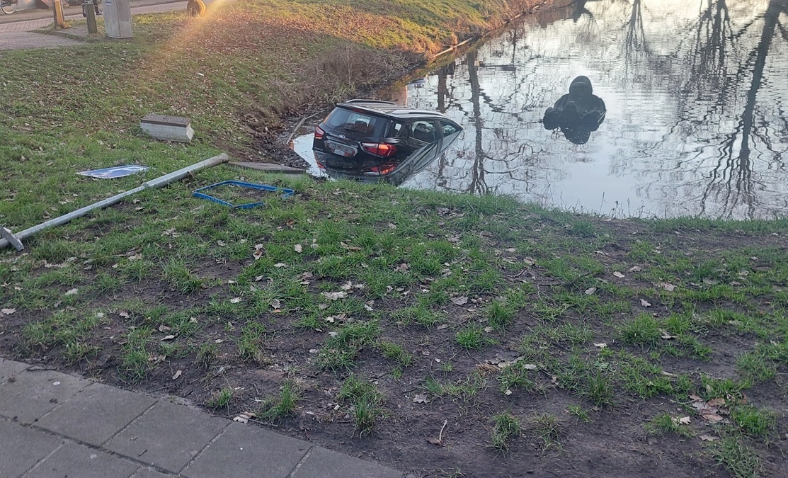auto-te-water-lochem.jpg