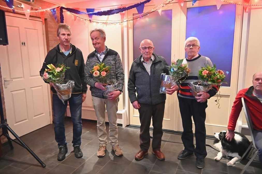 JB-HuldigingDeGraafschaprijders03-02-2024_19-artikelfoto.jpg