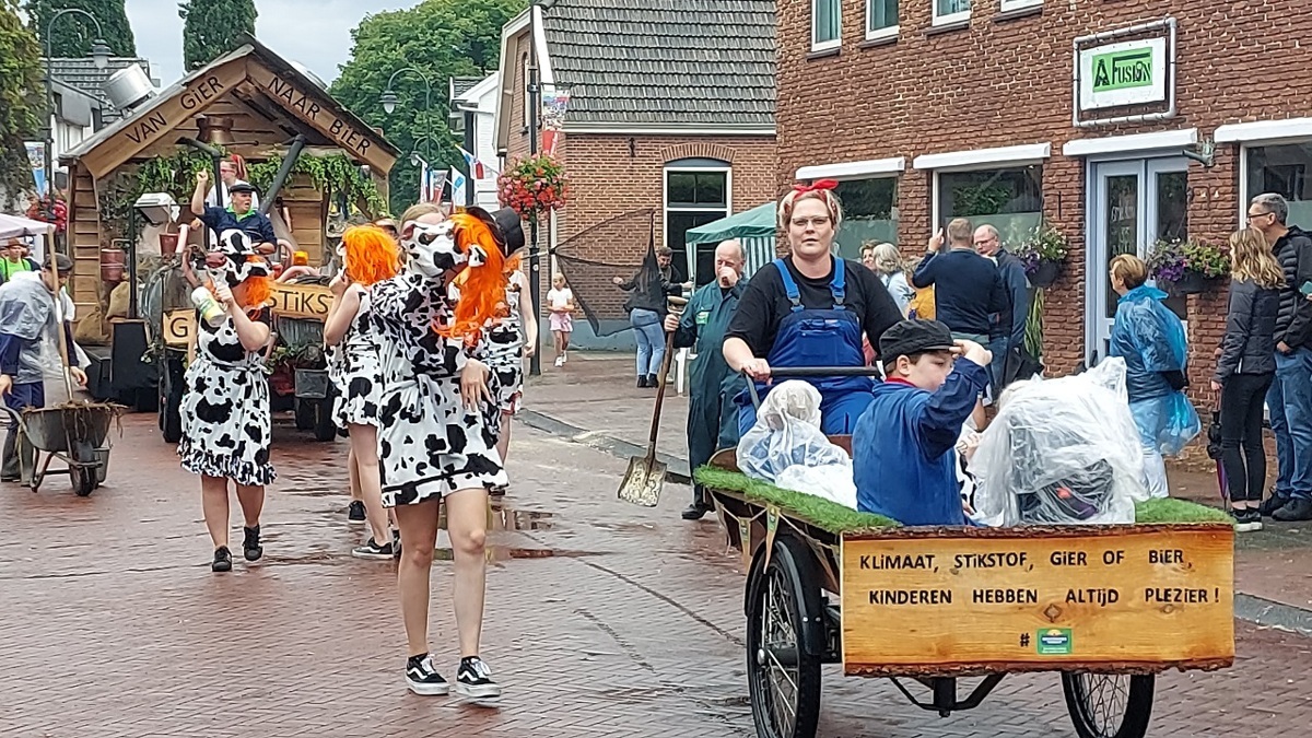 20230827-optocht-markelo-foto-Francisco-Brinkman