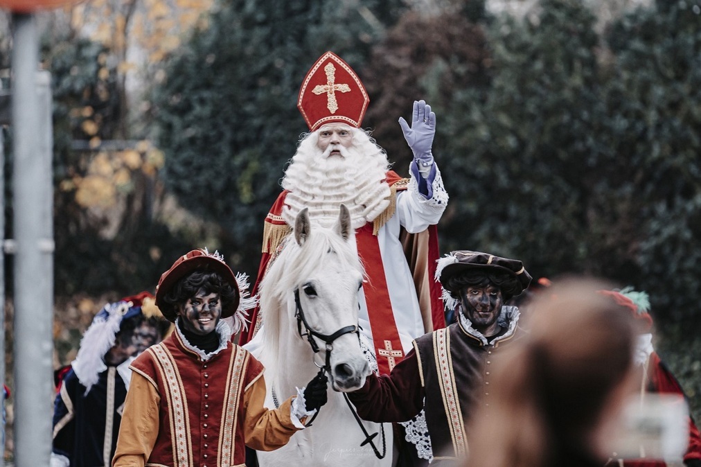 sinterklaas-Lochem-foto-Jorrit-van-de-Kolk-Jorpics.jpg