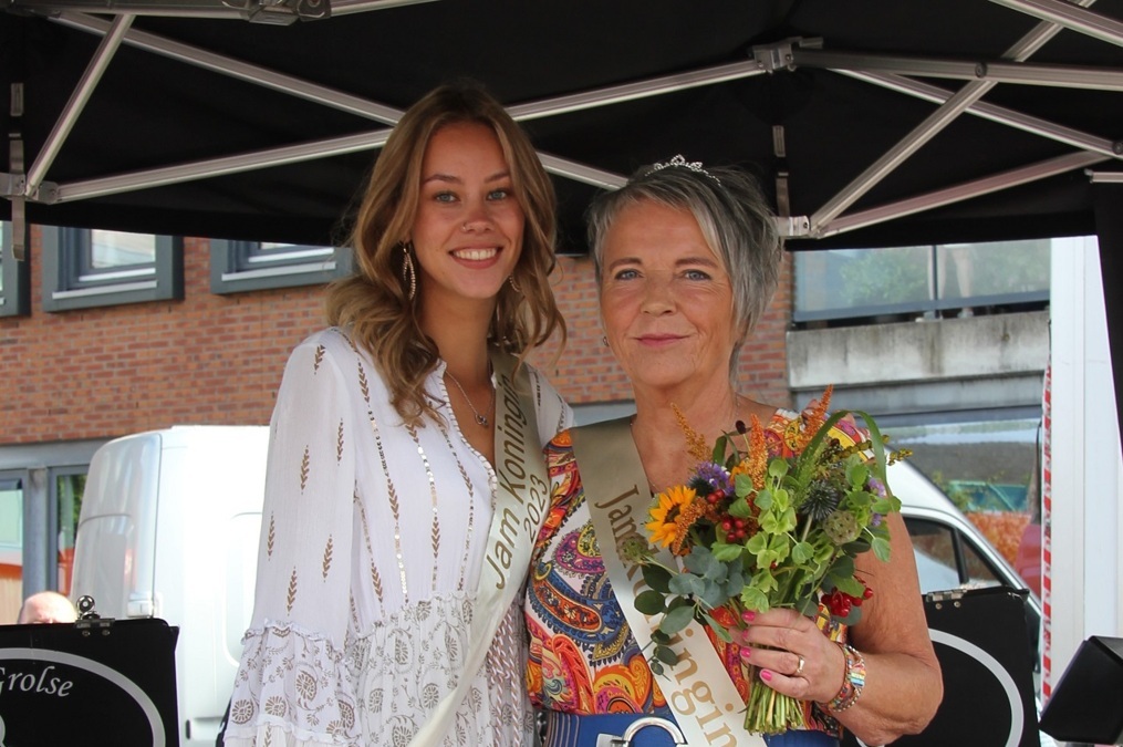Foto-2-Links-Fabien-Derksen-en-rechts-Jamkoningin-2024-Gini-Floors