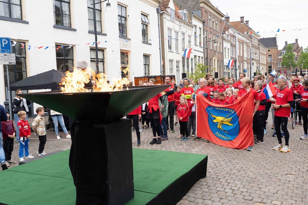 20250505_Zutphen-Bevrijdingsvuur-vanuit-Wageningen-21-scaled
