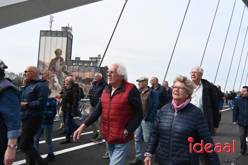 JB-OpeningBrug-2026-04-11-083