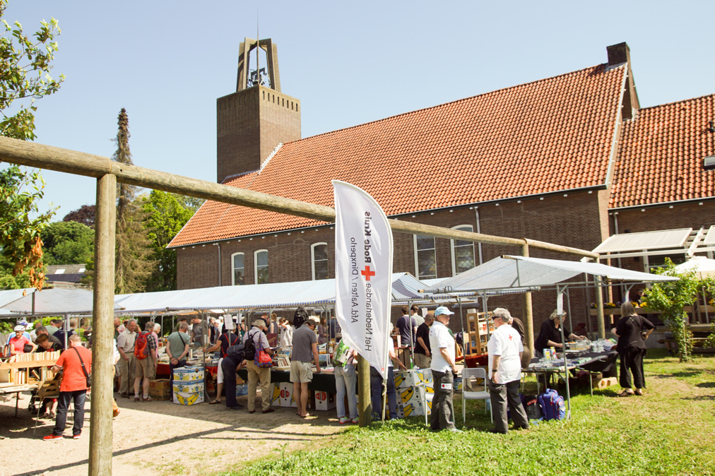 boekenmarkt-koppelkerk-20.jpg