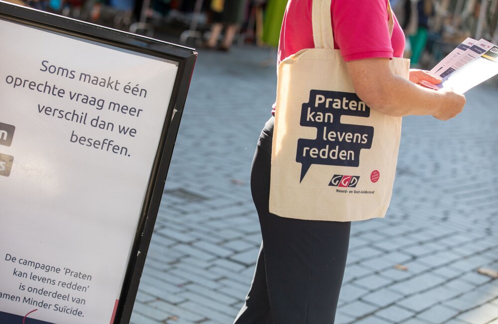 Praten kan levens redden (002)