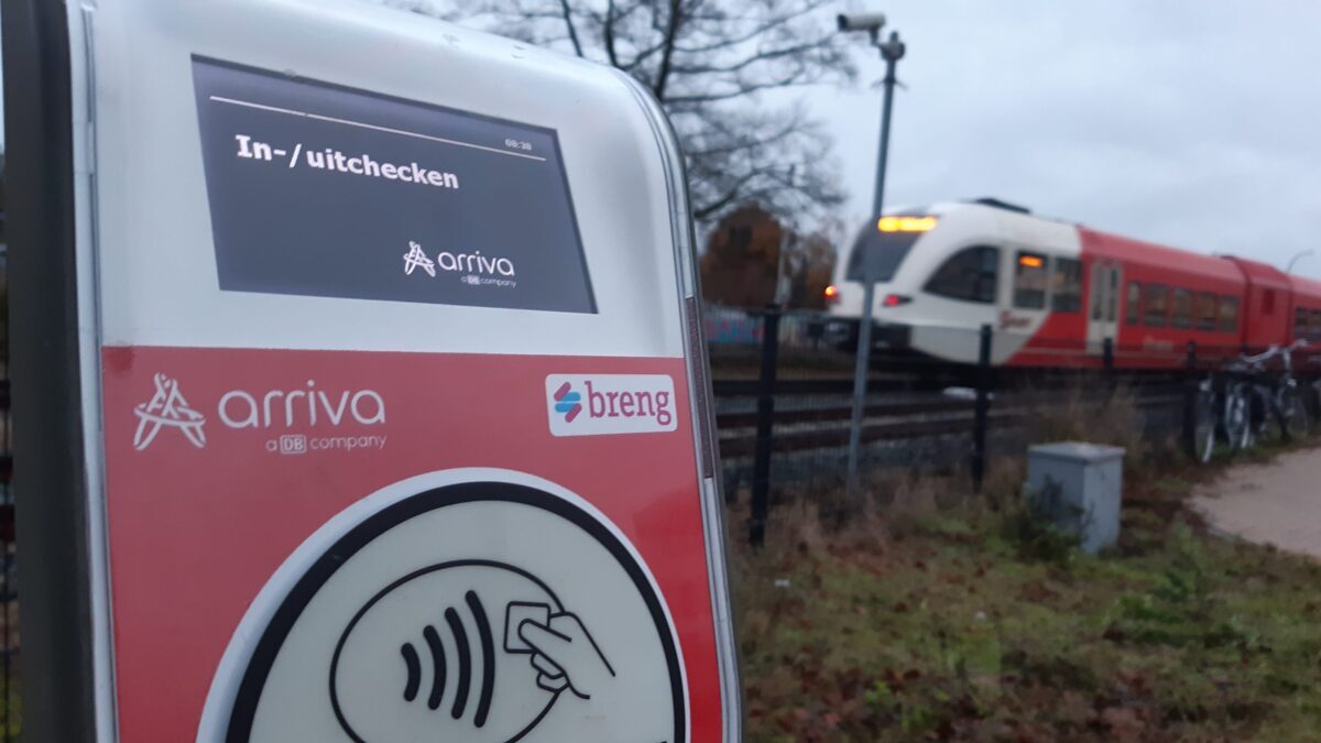 OV-chipkaart-2022-station-Doetinchem-12-Arriva-Breng-scaled