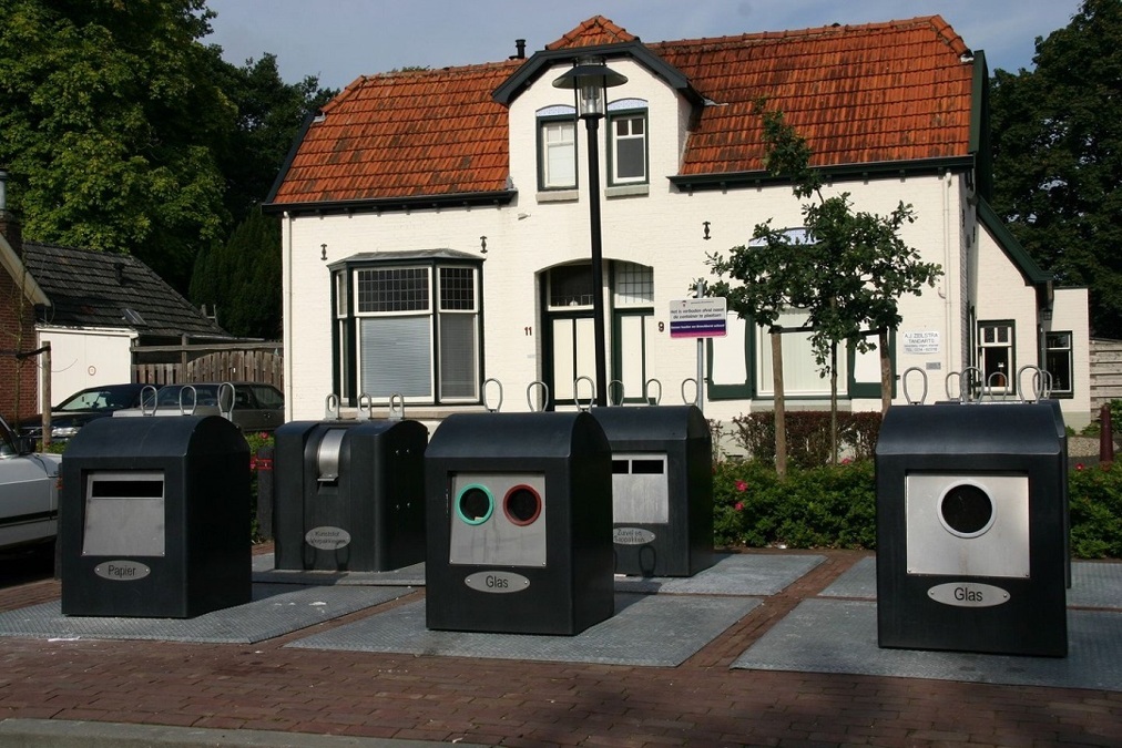 milieustraat-afval-afvalbak-afvalcontainer-foto-gemeente-Bronckhorst.jpg