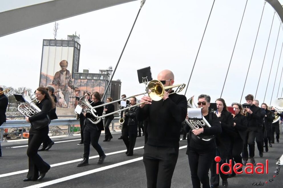 JB-OpeningBrug-2026-04-11-077