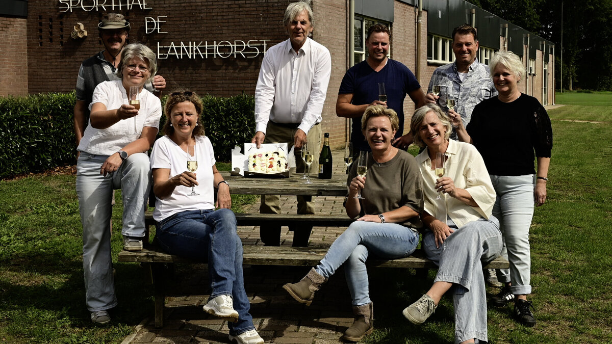 Dorpendeal Wichmond-Vierakker (groepsfoto) (002)