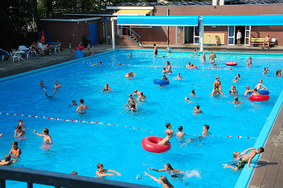 20150821-zwembad-het-elderink-hengelo-rtv-ideaal
