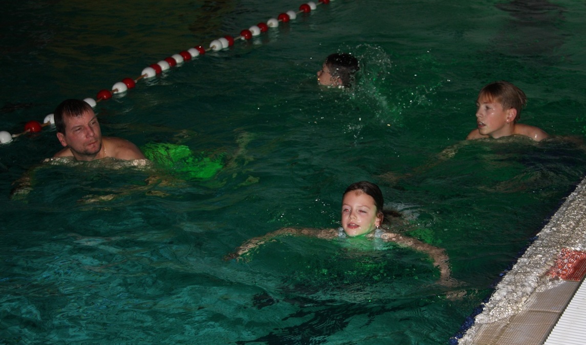 20241102-Zwem4Daagse-in-Zelhem015-artikelfoto