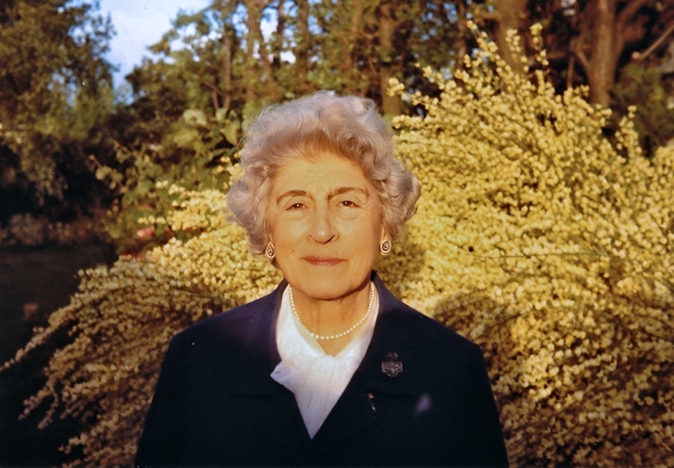 1-Henriette-Polak