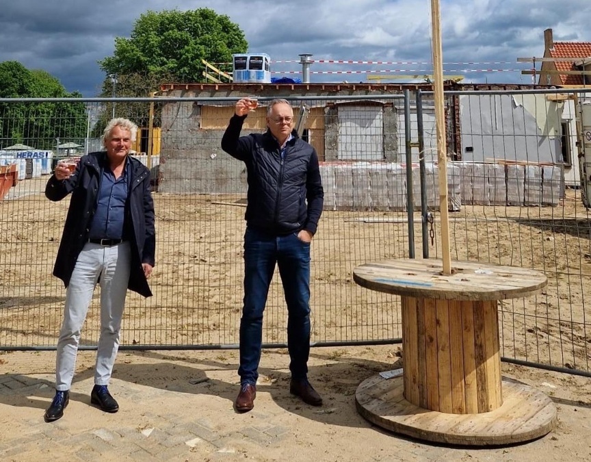 20230516-Centrum-Tandzorg-in-wehl-viering-hoogste-punt