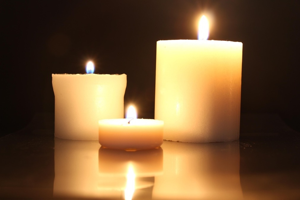 candle-4657733_1280