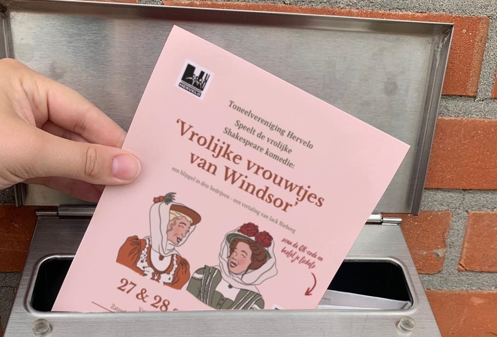 Toneelvereniging-Hervelo-speelt-de-‘Vrolijke-vrouwtjes-van-Windsor