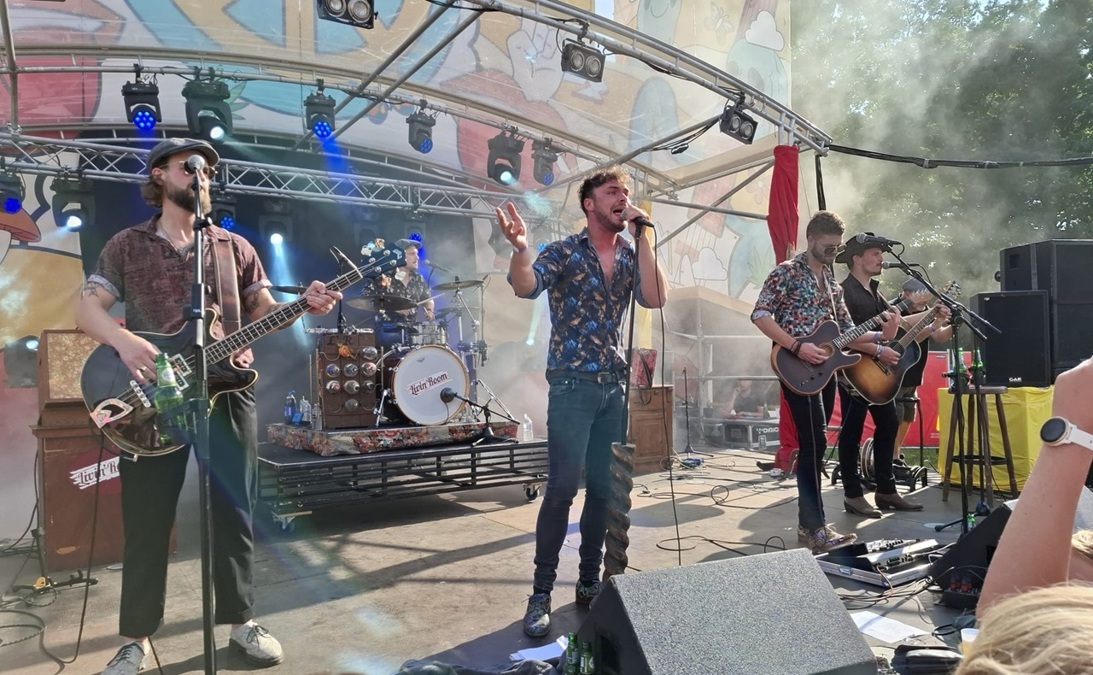 20250615-Reurpop-Ruurlo-zondagmiddag.jpg