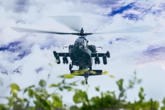 apache-gevechtshelikopter-defentie