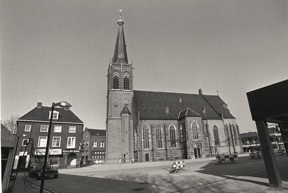 Foto-5-Catharinakerk-1994-Foto-Roel-Kleinpenning-2-scaled.jpg