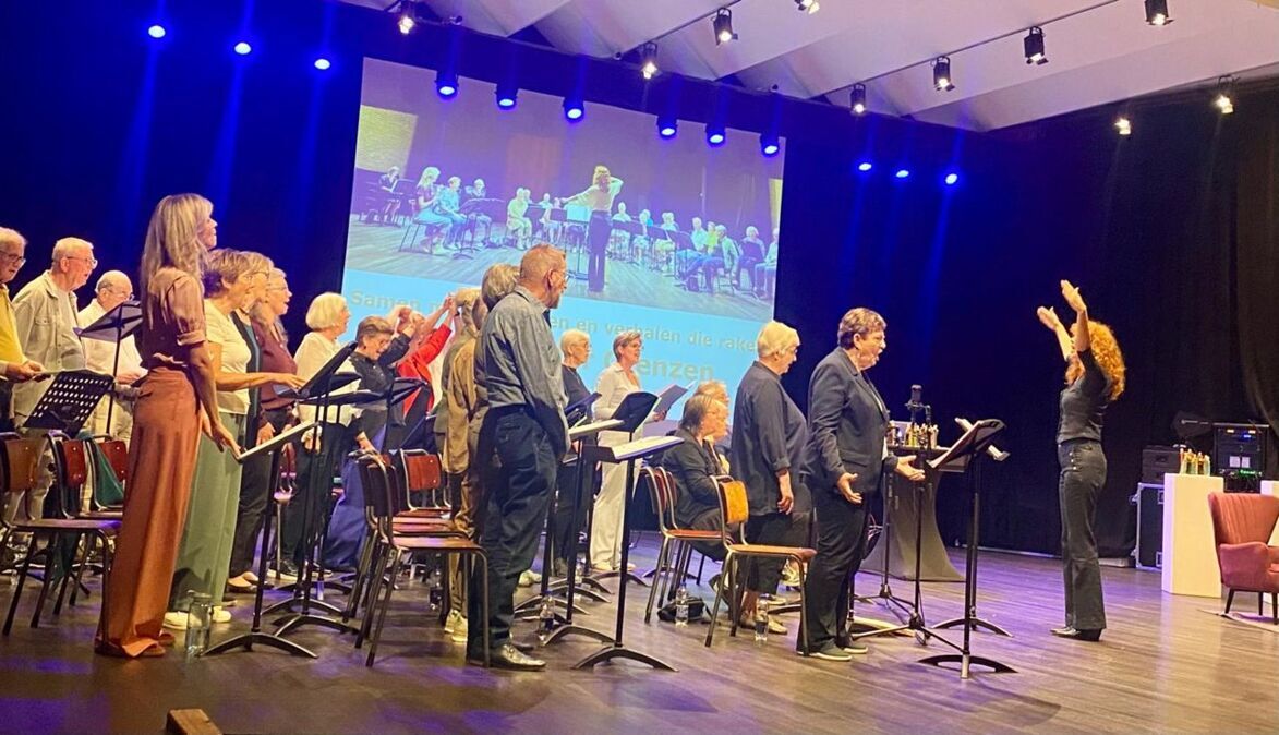 Slotoptreden-Koor-Zonder-Grenzen-1-002
