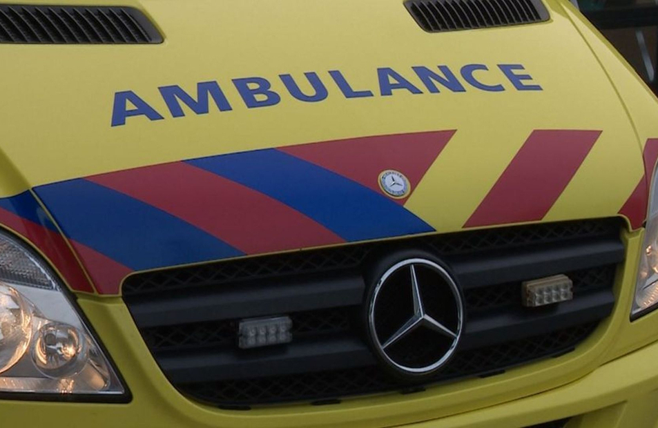 omroep-gelderland-stock-foto-ambulance