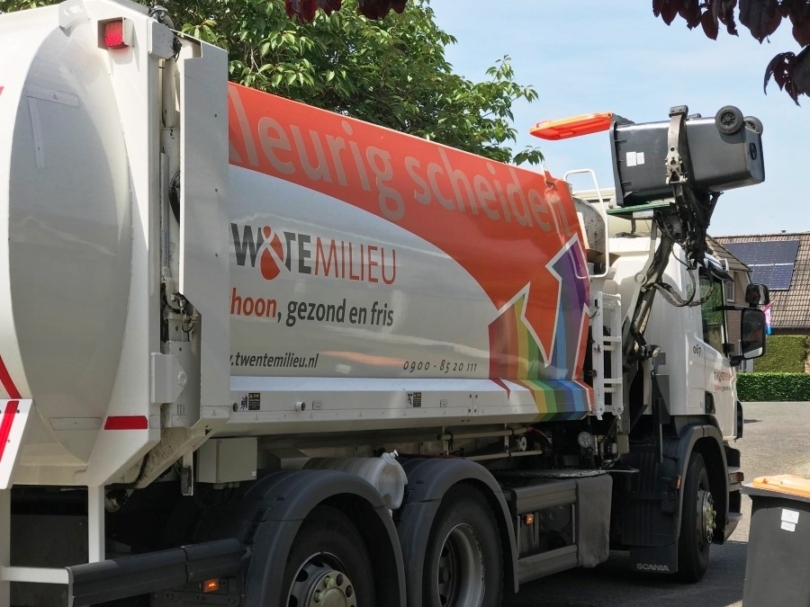 twente-milieu-vuilniswagen