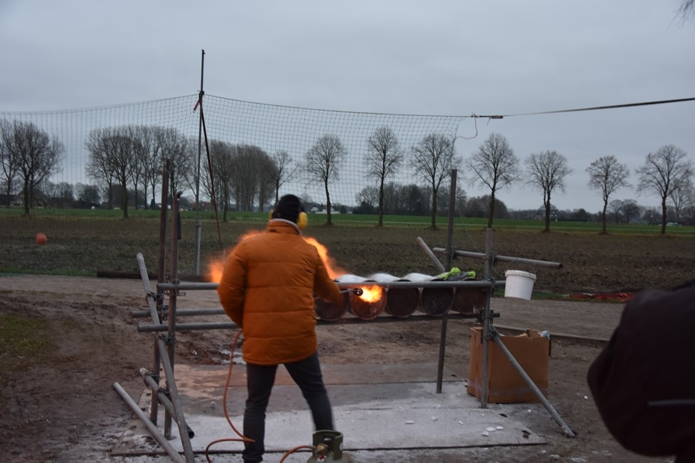 20241231-Carbidschieten-in-Keijenborg-Weeninkweg010-artikelfoto