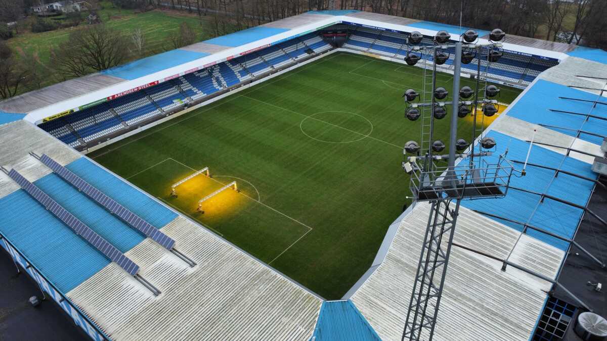 Stadion-van-boven