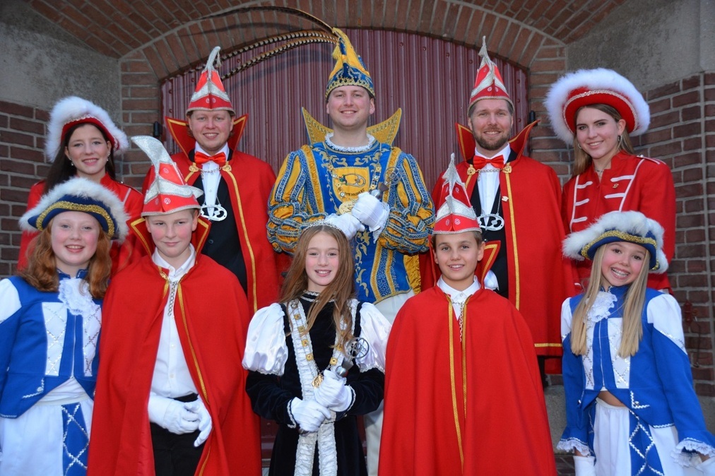 20231119-CV-de-Nottekrakers-Prins-Bryan-en-prinses-Bo