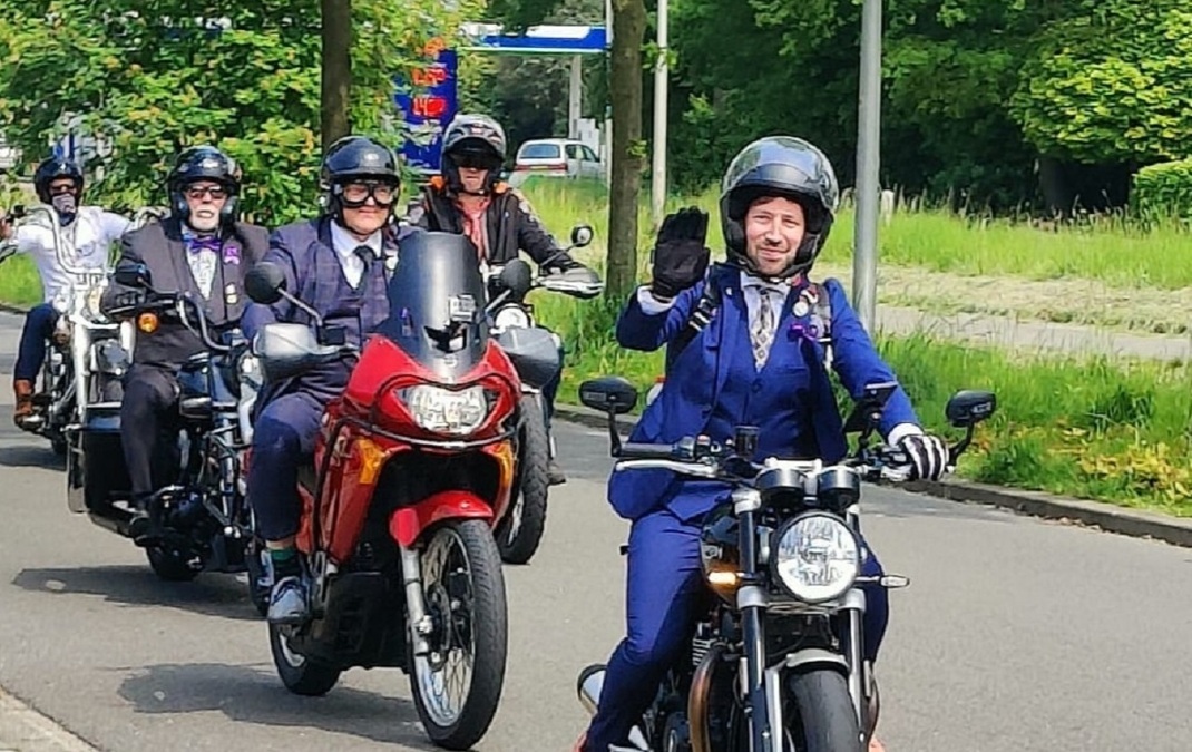 distinguished-gentlemans-ride-Erik-Schut-en-Kevin-Hauser.jpg