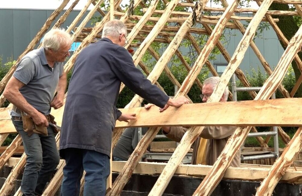 Omroep GLD plaggenhut Zelhem.jpg