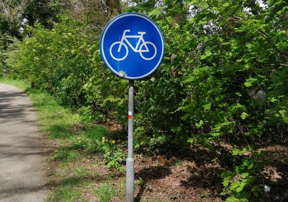 bord-met-fietspad-teken