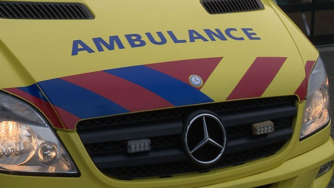 omroep-gelderland-stock-foto-ambulance