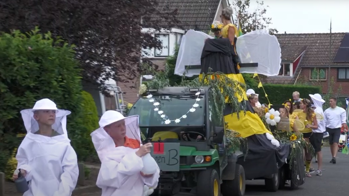 rtv-ideaal-kermis-olburgen-optocht-2023.jpg
