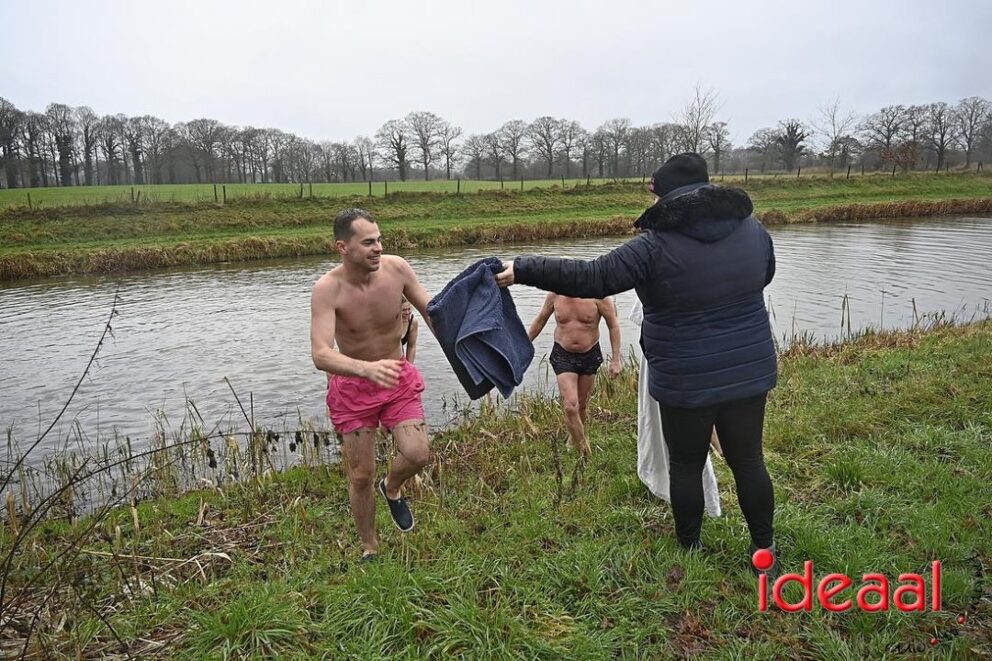 JB-nieuwjaarsduik-2026-01-01-026