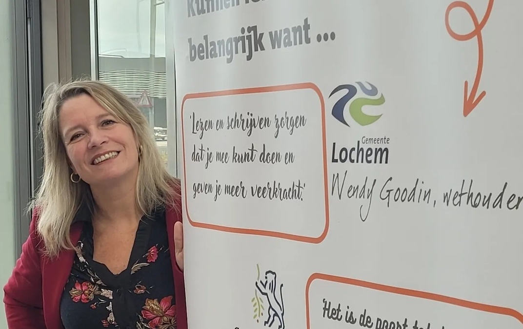 BIJ-de-Bieb-gemeente-Lochem-mevr-Goodin-Kunnen-lezen-en-schrijven-is-belangrijk
